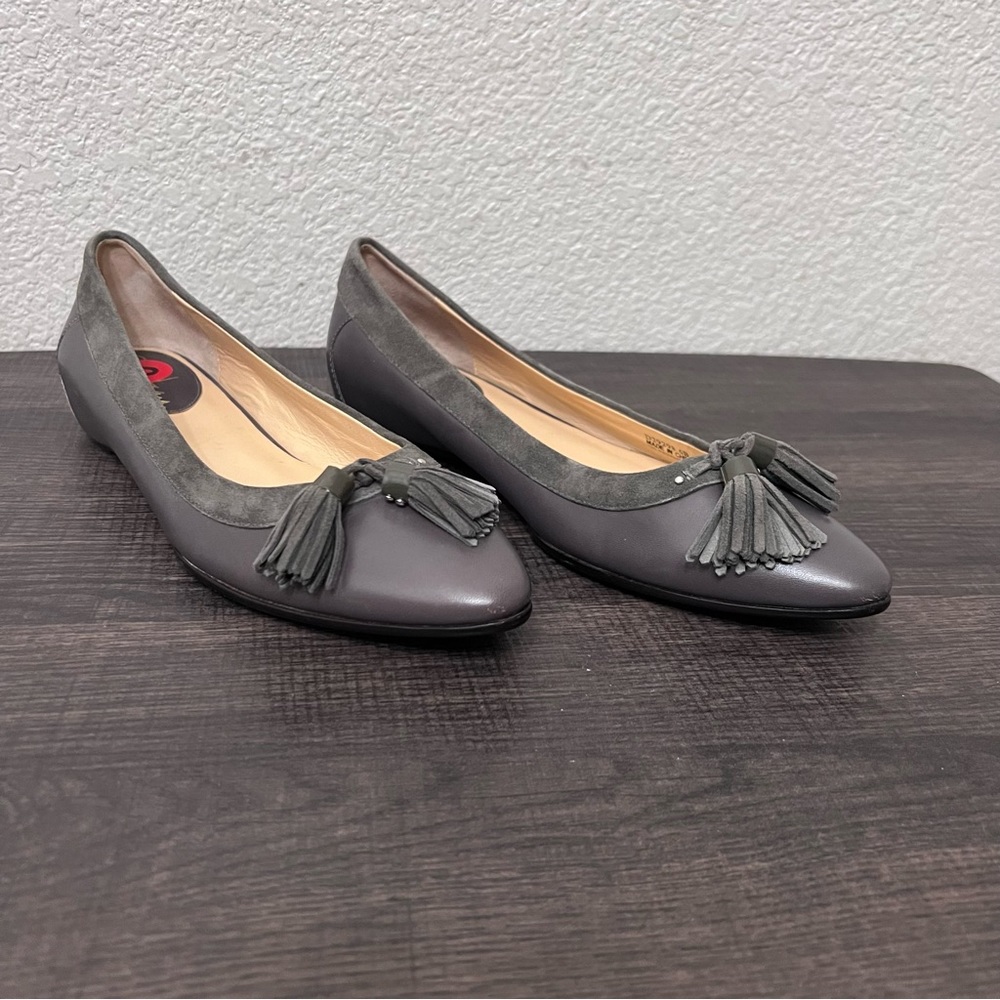 Cole Haan gray leather & suede pointed toe flats with tassels 6